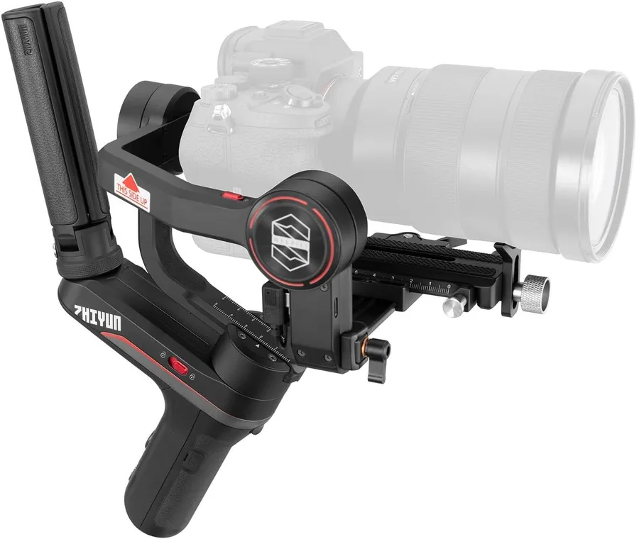 Zwarte Zhiyun Weebill-S gimbal met camera en lens